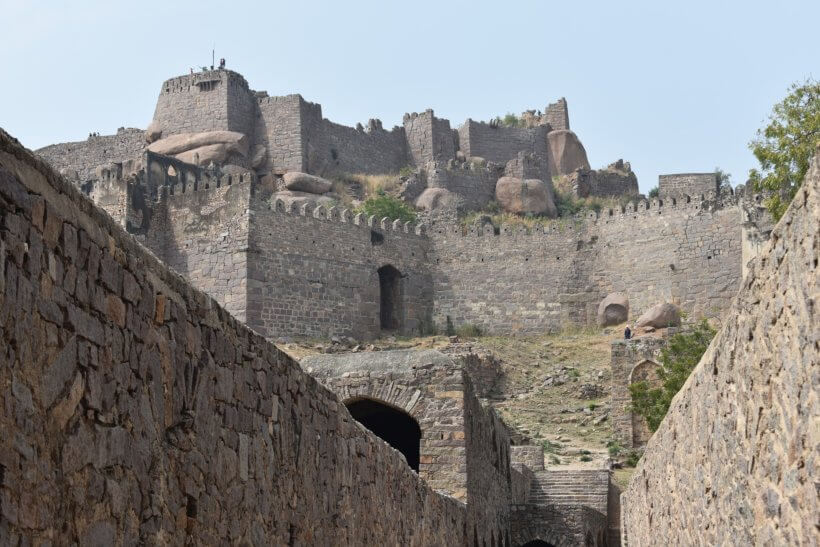 golconda-fort-3992421_1920